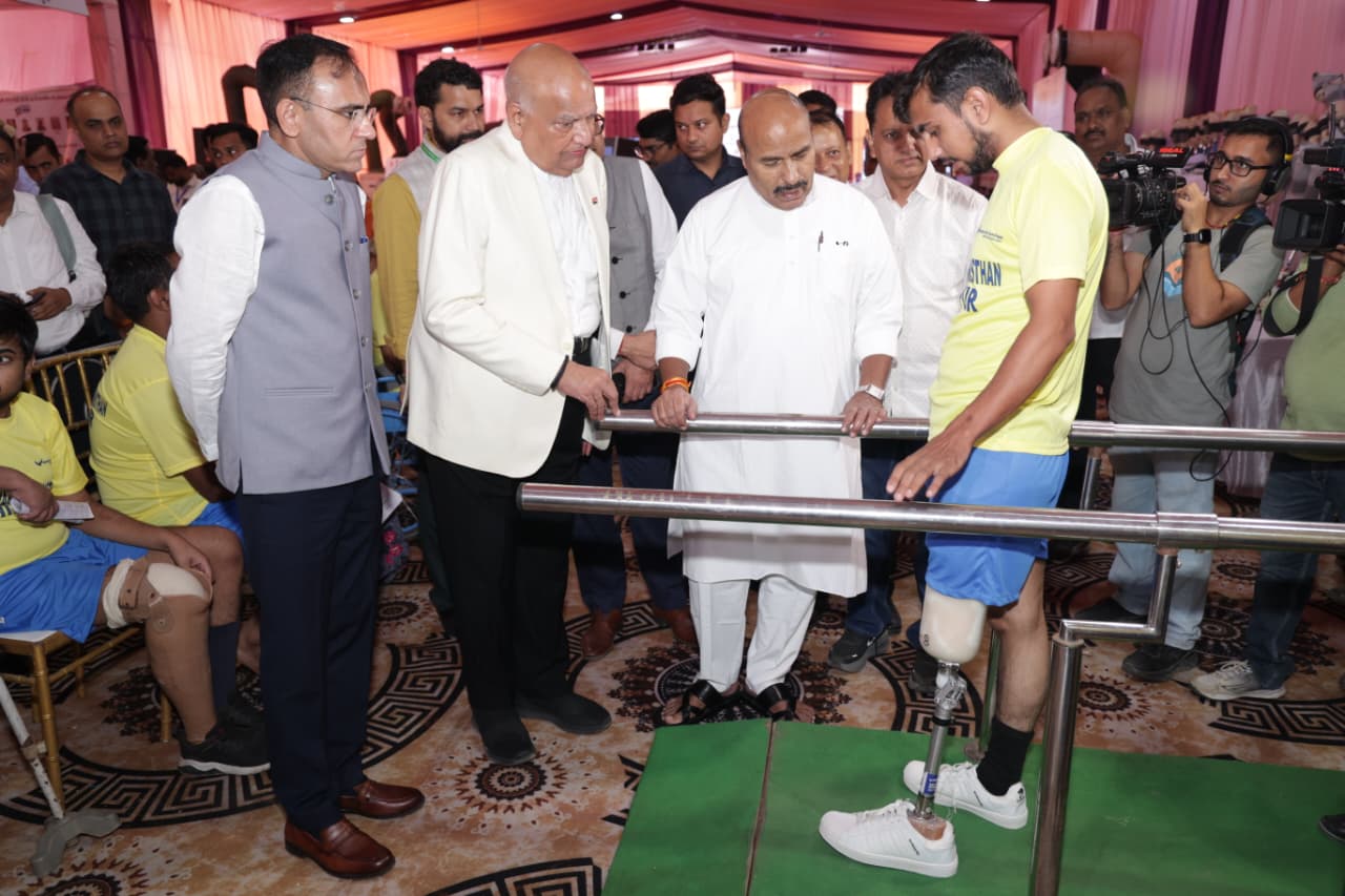 narayan-seva-sansthan-77-advanced-artificial-limbs-delhi1